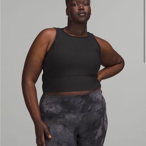 lululemon power pivot ribbed tank top!